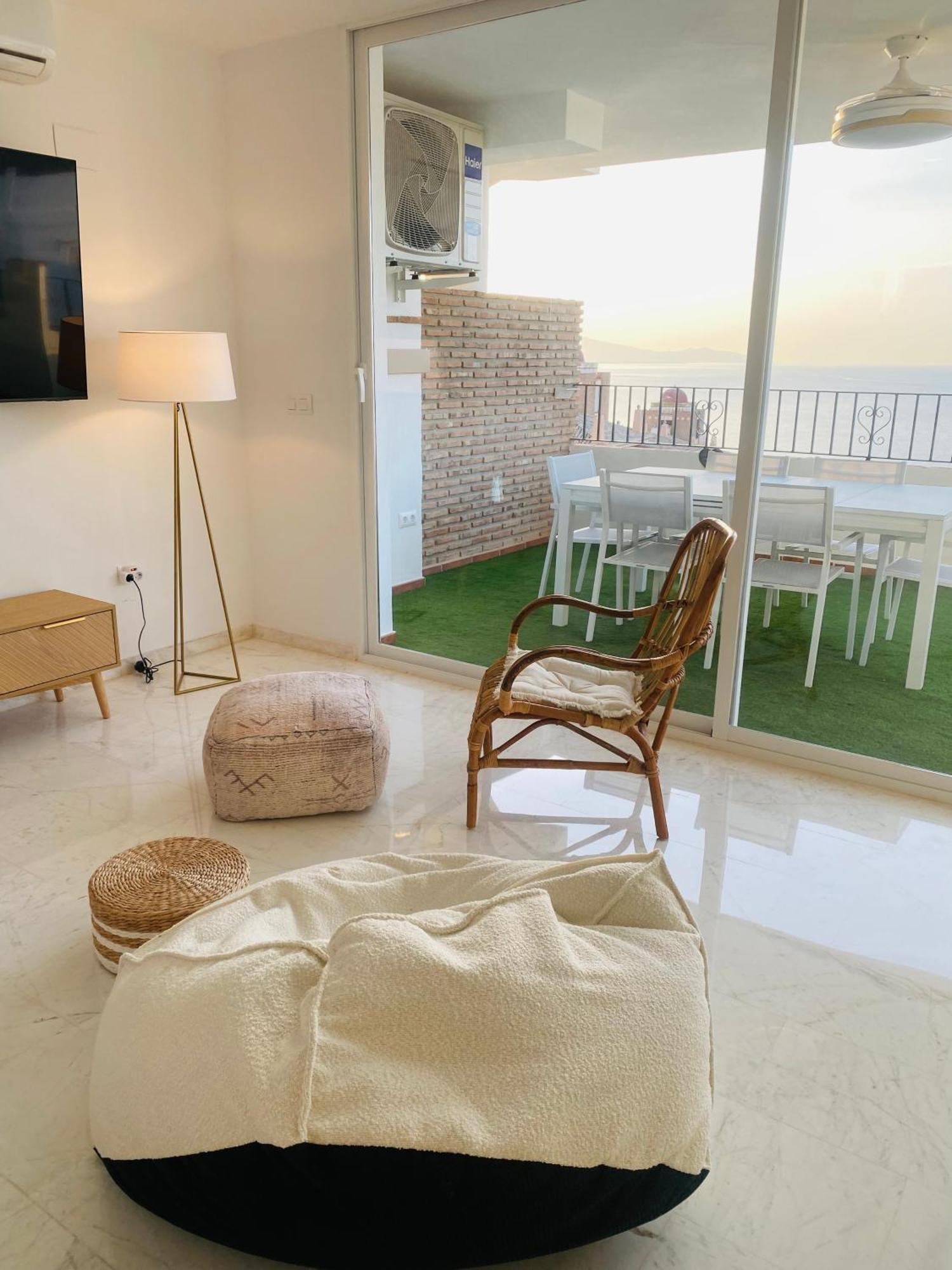 Jardines De Adnania En Marina Del Este Con Vista Al Mar Ada La Herradura  Luaran gambar