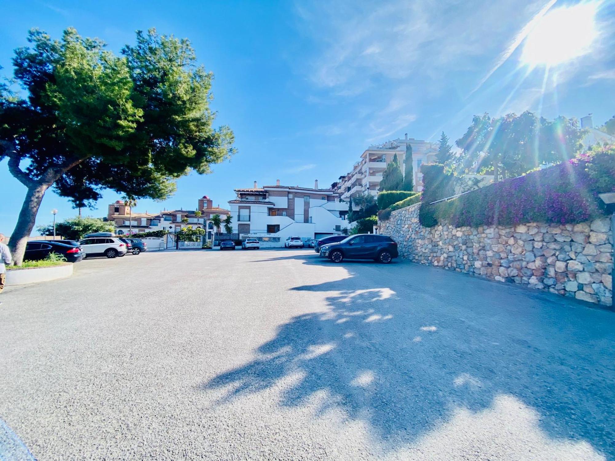 Jardines De Adnania En Marina Del Este Con Vista Al Mar Ada La Herradura  Luaran gambar